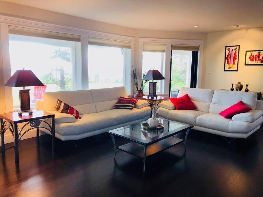 Saanichton Waterfront 2Br Suite With Superb Views Экстерьер фото