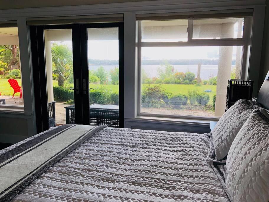 Saanichton Waterfront 2Br Suite With Superb Views Экстерьер фото